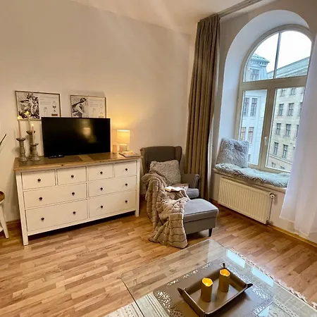 Apartment Modern Gem In Riga's Old Town