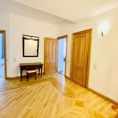 Apartment Modern Gem In Riga's Old Town *
